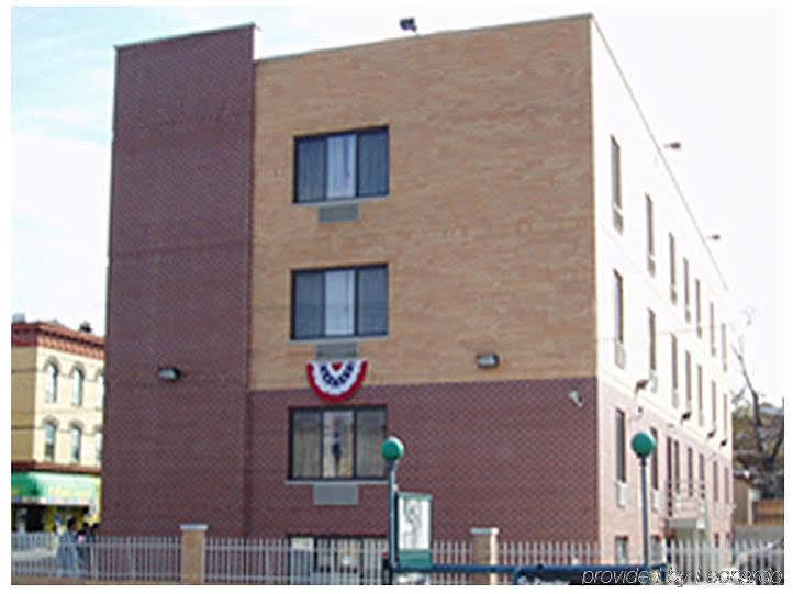Red Carpet Inn Brooklyn Нью-Йорк Екстер'єр фото