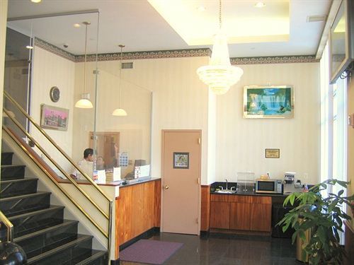 Red Carpet Inn Brooklyn Нью-Йорк Екстер'єр фото